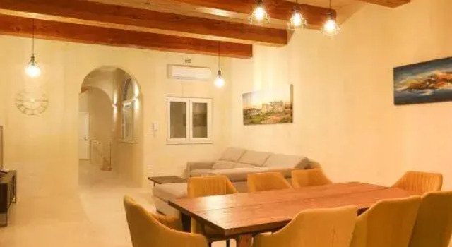 Solaris - 4 bedrooms (sleeps 8+2 kids) Ghasri village, Varaa Hotelli Ghasri Gozo