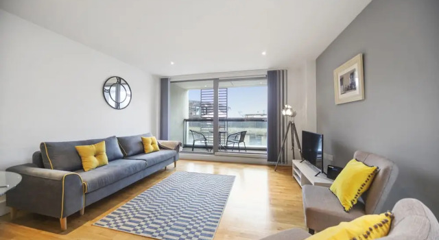 2 Bed Executive Apartment Near Camden Market with WiFi
