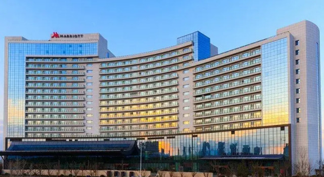 Номер Standard Yantai Marriott Hotel