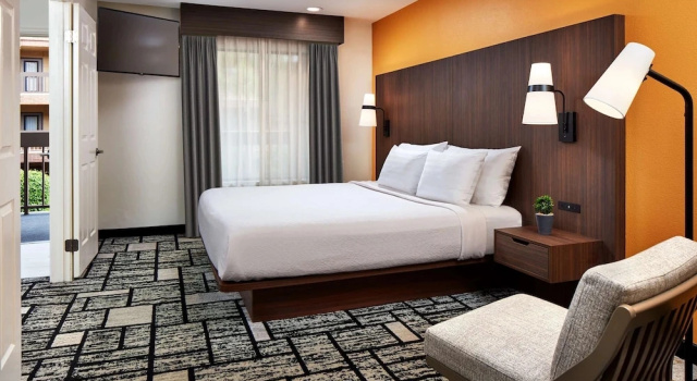 Люкс с 2 комнатами Best Western Plus Meridian Inn & Suites, Anaheim-Orange
