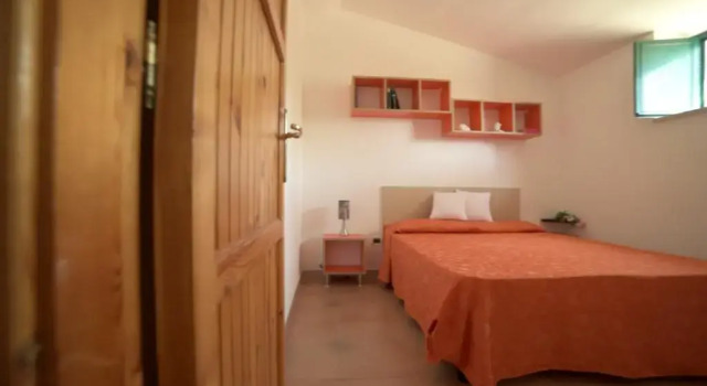 Leonardo Casa Vacanze, Book Hotel Mattinata Foresta Umbra