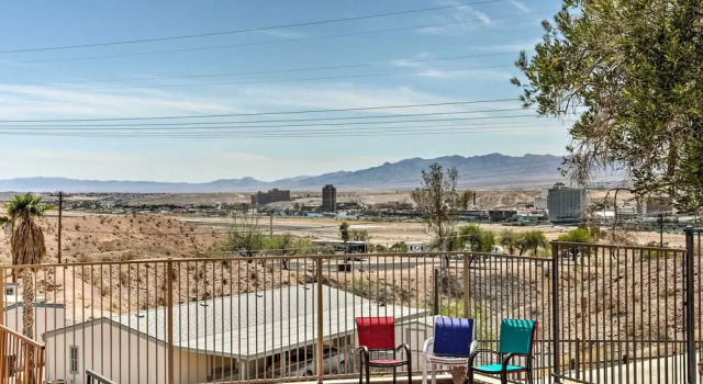 Bullhead City Home w/ Private Pool, Hot Tub & View, Prenota Hotel Bullhead City Arizona