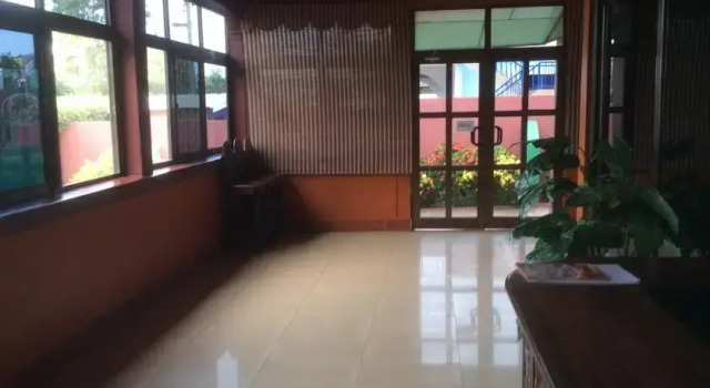 Anowa Tree Lodge, Забронировать Отель Tantra Hill Greater Accra