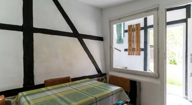 Апартаменты Comfort Lake-view Apartment in Klein Pravtshagen With Garden