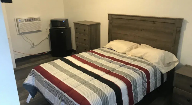 Rose's Lodging, Prenota Hotel Boonville Missouri