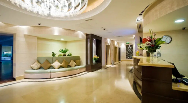 HiGuests Vacation Homes - Sadaf 1, Забронировать Отель Дубай Эмират Дубай, рядом с Dubai Marina Yacht Club