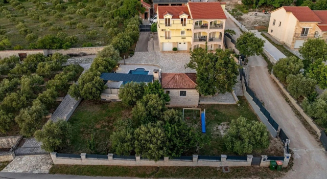Коттедж Villa Balen ZadarVillas