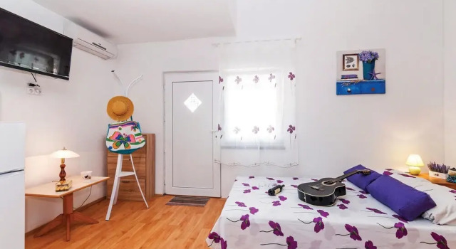 Beautiful Apartment in Vinjerac With 2 Bedrooms and Wifi, Book Lejlighed Vinjerac Zadar County