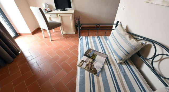 Podere San Giusto, Book Hotel Hoteller i Valdarno med pool, Swimmingpool