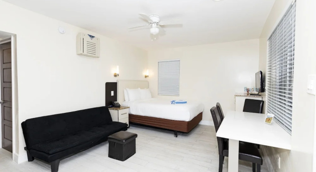 Полулюкс c 1 комнатой Caribbean Resort Suites