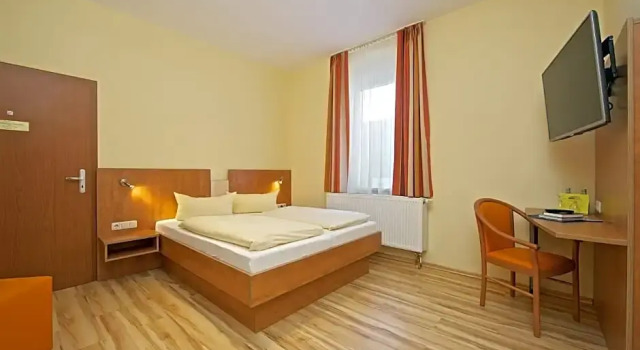 Номер Standard Hotel Reichskrone