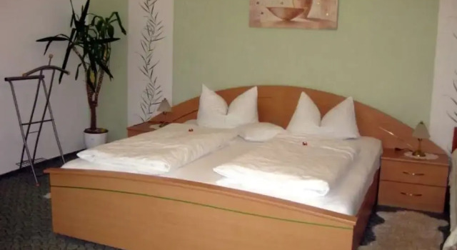 Ferienhaus Inge, Book Hotel Oberes Geratal 