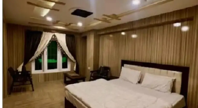 Номер Deluxe Hotel 5Star & Restaurant skardu