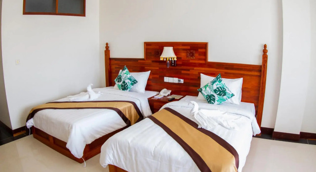 Номер Superior Kampong Thom Palace Hotel