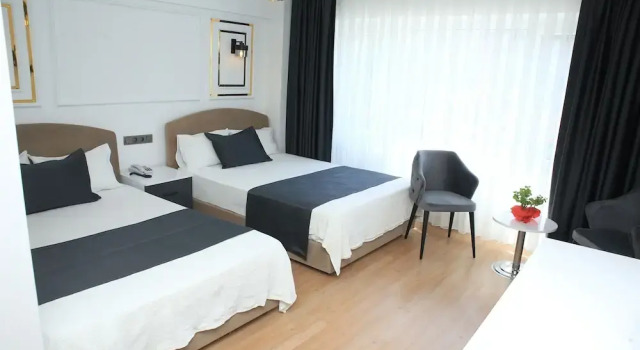Двухместный номер Comfort с видом на город Hotel Demi̇rcan