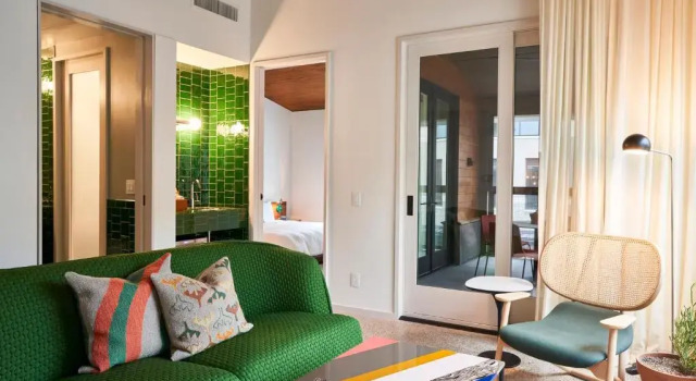 Полулюкс Deluxe Hotel Magdalena