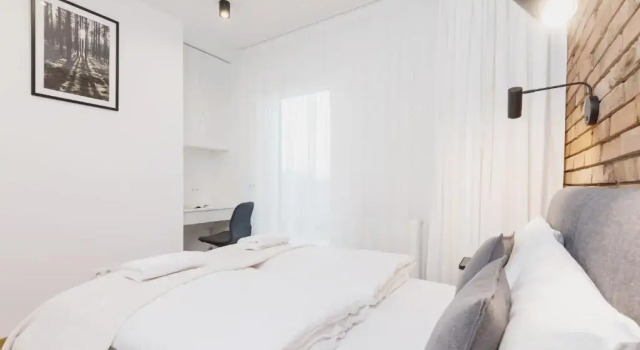 Apartments Supernova near Tauron Arena by Renters, จอง อพาร์ทเมนท์ คราคูฟ จังหวัดมาวอปอลสกา