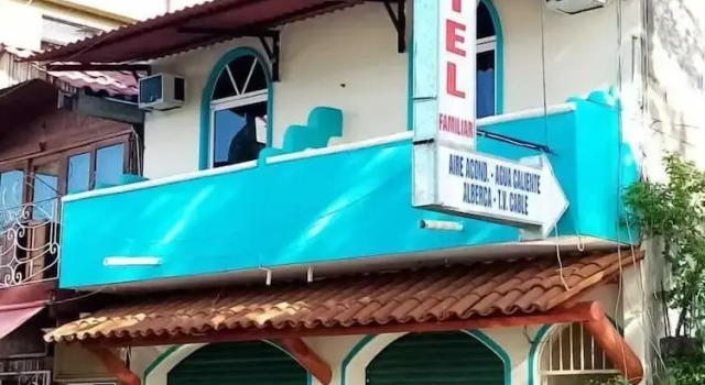 Hotel Familiar El Dorado, Забронировать Отель Отели Ixtapa-Zihuatanejo с бассейном, Бассейн