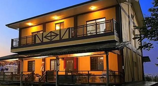 Puli Hilltop Guest House, 预订 宾馆 埔里 南投县