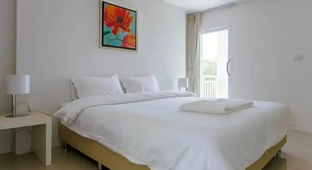 Номер Standard с балконом The Terrace Hotel