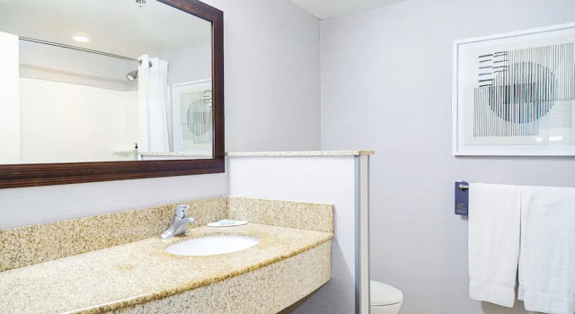 Люкс Courtyard by Marriott Biloxi North/D'Iberville