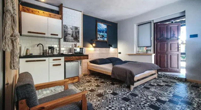 Студия Hostel Mazurska 8a