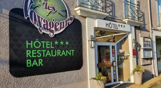 Hôtel Restaurant les Voyageurs, Забронировать Отель Montaigu-Vendée Земли Луары