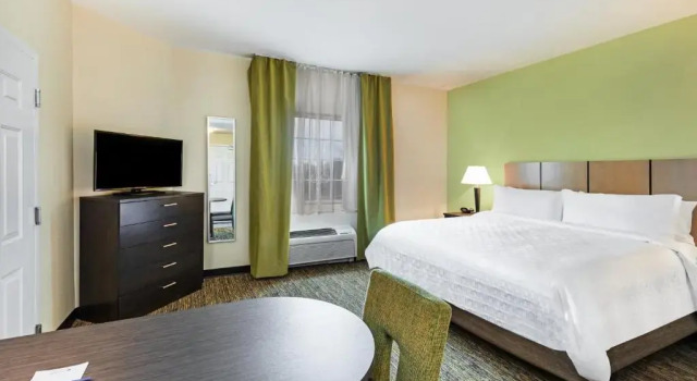 Двухместный люкс Candlewood Suites Hattiesburg by IHG