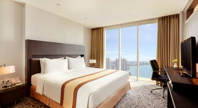Swiss-Belhotel Balikpapan, Rezervovat Hotel Hotely v Kalimantan se snídaní, Snídaně
