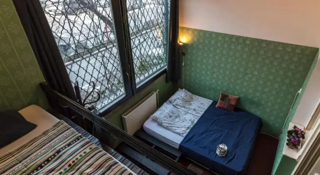 Четырёхместный номер Standard Baroque Hostel & Coworking
