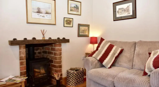 Shropshire Cottage, 2 bedrooms, sleeps 3, Boek Hotel Hotels in Shropshire met parkeren, Parkeren