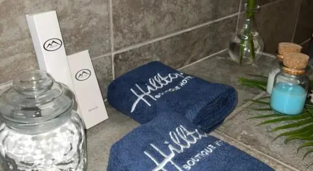 Апартаменты Hilltop Boutique Hotel