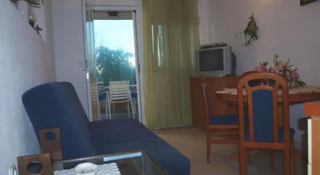 Apartments Jerina, Book Apartment Sukosan Zadar County, near Makarska Beach