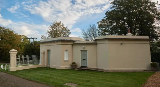 Коттедж East Lodge