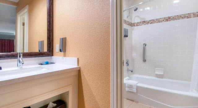 Номер Standard Best Western Plus Dixon Davis