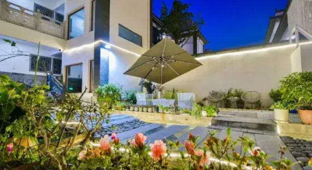 Dali Foreign Township Autumn Residence