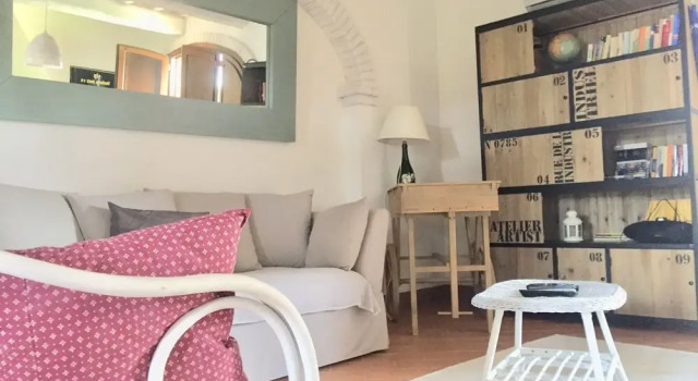 Fontegirasole, Book Hotel Hoteller i Paciano med parkering, Parkering