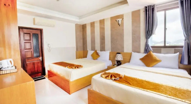 Семейный номер Standard Oliver Hotel