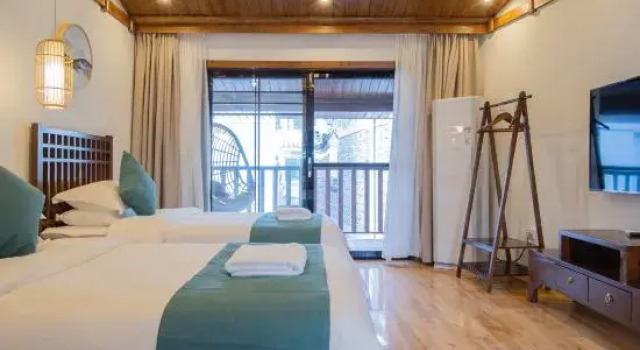 Phoenix April Day·Xiaoshe Hotel (Gucheng Hongqiao Branch), Reserva ahora Hotel Xiangxi Hunan