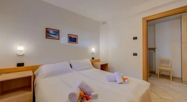 Chalet Sciachilo Ski In-ski Out Mt 10, Забронировать Шале Виллы Ливиньо, рядом с Blesaccia 1, Вилла