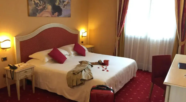 Двухместный номер Deluxe iH Hotels Padova Admiral