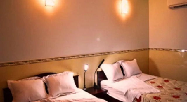 Двухместный номер Standard с балконом и с красивым видом из окна Oasis Hotel
