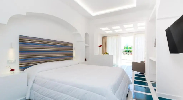 Номер Superior Quattro Passi Relais