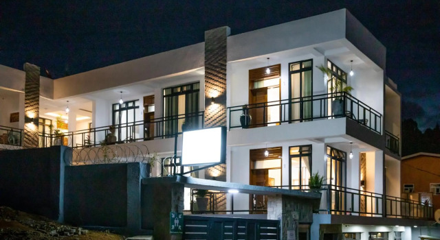 Ikaze Apartments