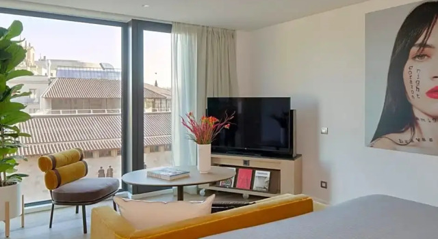 Beyond ME+ Suite с 2 комнатами ME by Meliá Barcelona
