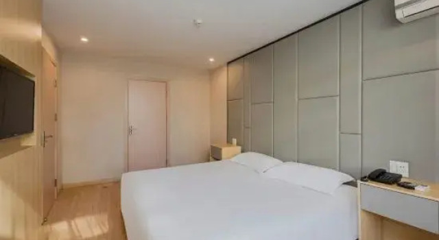 Люкс Home Inn (Shaoxing Keqiao Ancient Town Textile City Branch)