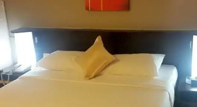 Семейный люкс Peninsula International Hotel