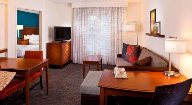 Четырёхместный люкс Residence Inn by Marriott Daytona Beach Speedway/Airport