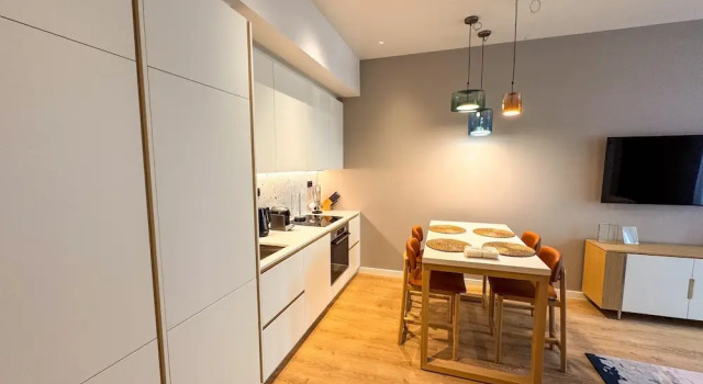 Люкс Executive Qumi Porto Suites