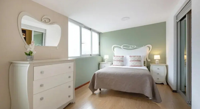 Апартаменты Espinho Retreat with Balcony